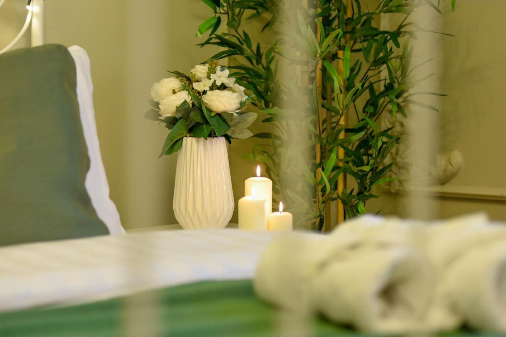 בוקרשט Cozy Studio Overlooking The Old Town מראה חיצוני תמונה